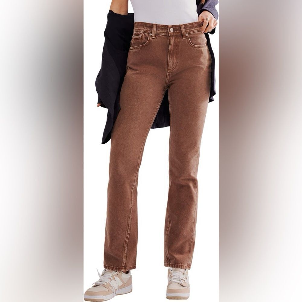 NWT Women’s We The Free Xena Slim Straight Jeans | 25 | Chocolate Mousse